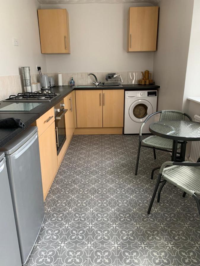 The Greens Apartment Farnworth Zewnętrze zdjęcie