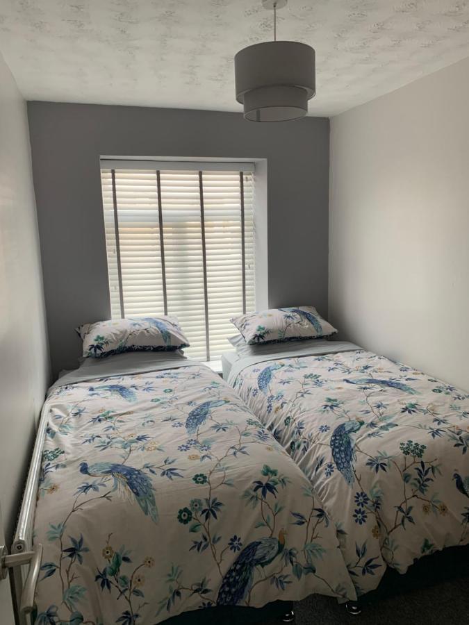 The Greens Apartment Farnworth Zewnętrze zdjęcie